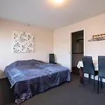 Feriehuset Brons Bed & Breakfast